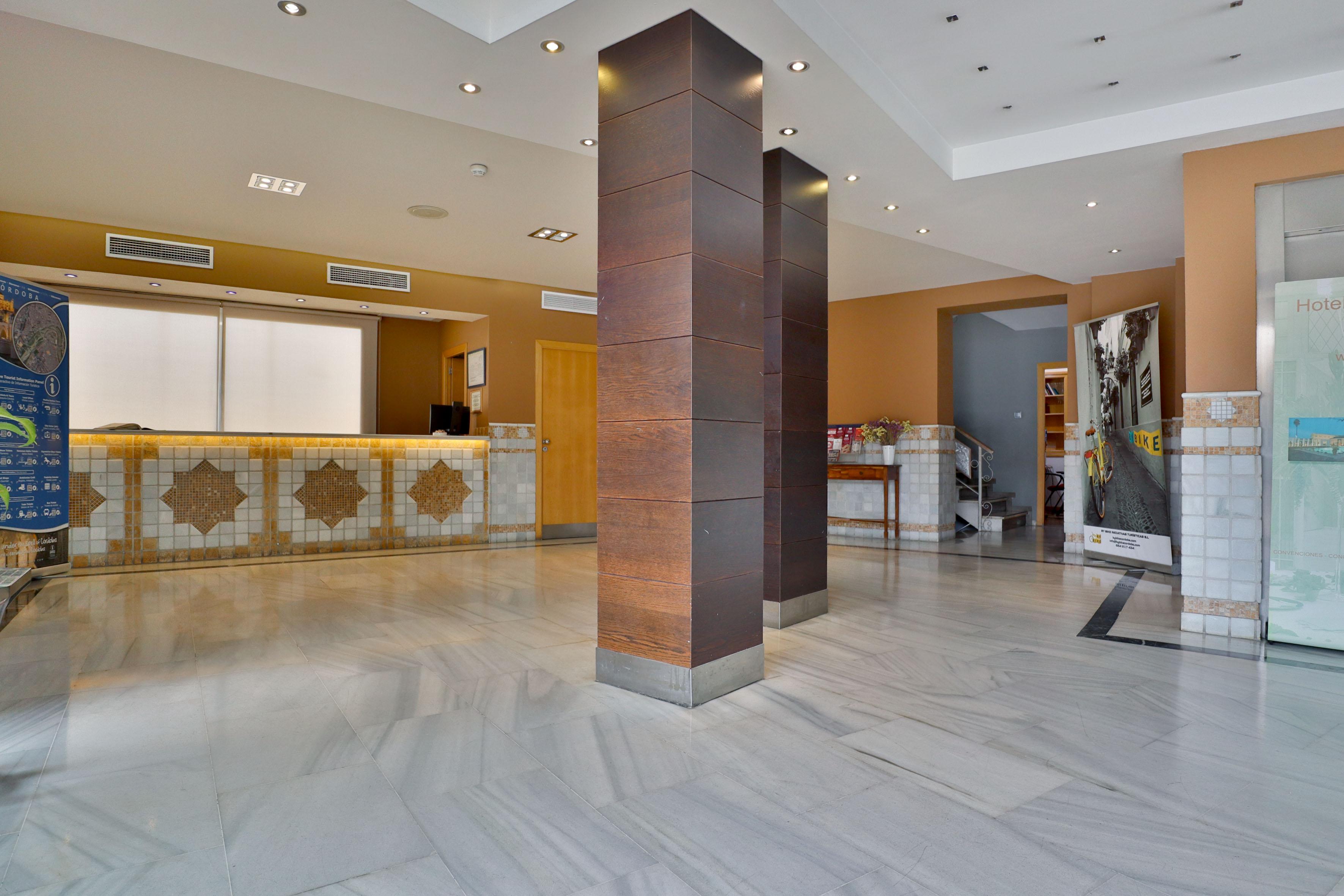 Oasis Hotel Córdoba